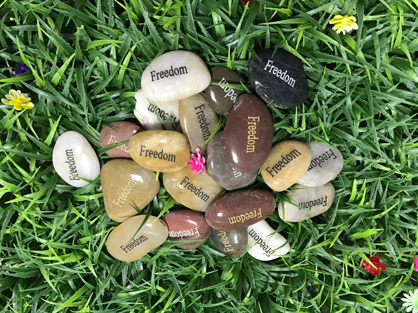 Engraved Inspirational Stones "Freedom" - Meditation & Worry Rocks - StoneStonez